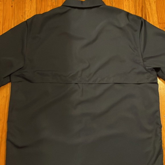 Field and stream light weight summer shirt navy blue - Picture 4 of 4